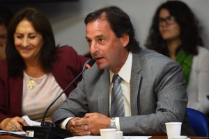 Sujarchuk congreso a
